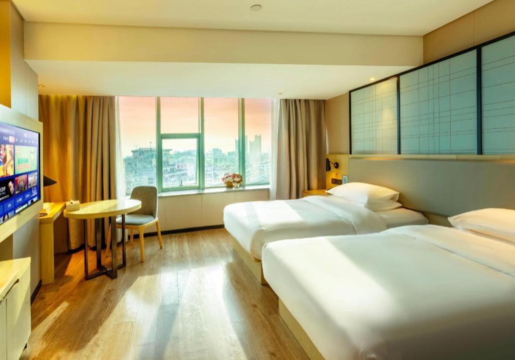 Echarm Hotel Yangjiang Baili Plaza Luaran gambar