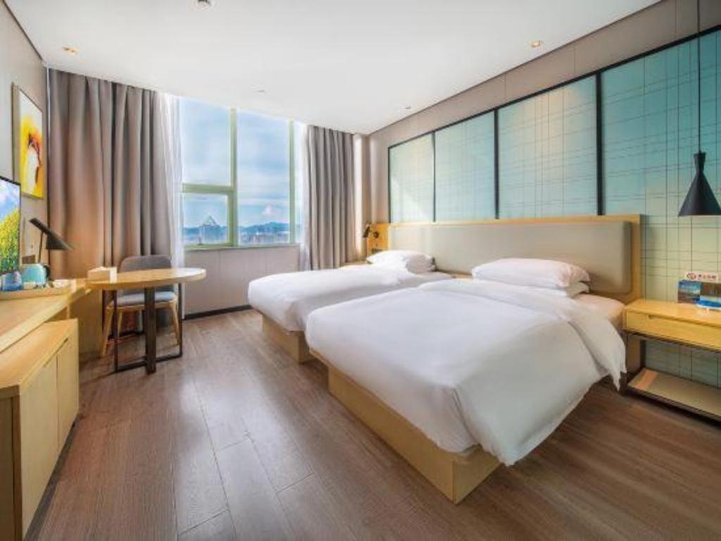 Echarm Hotel Yangjiang Baili Plaza Luaran gambar