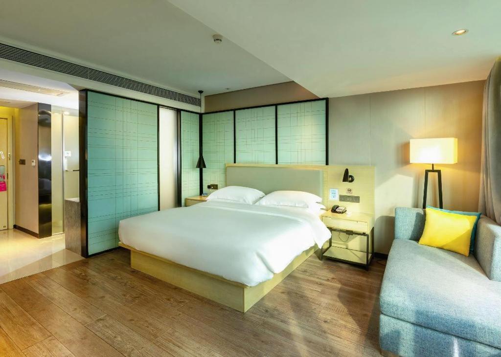 Echarm Hotel Yangjiang Baili Plaza Luaran gambar