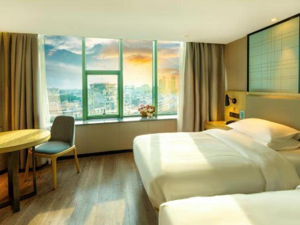 Echarm Hotel Yangjiang Baili Plaza Luaran gambar