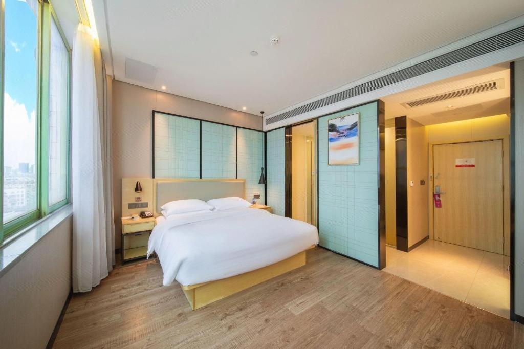 Echarm Hotel Yangjiang Baili Plaza Luaran gambar