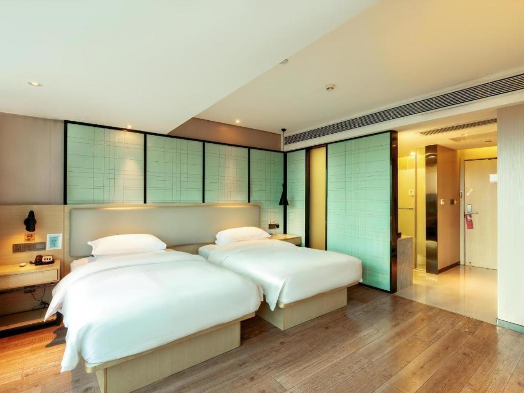 Echarm Hotel Yangjiang Baili Plaza Luaran gambar