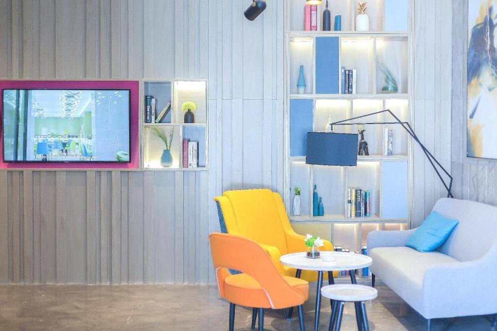 Echarm Hotel Yangjiang Baili Plaza Luaran gambar
